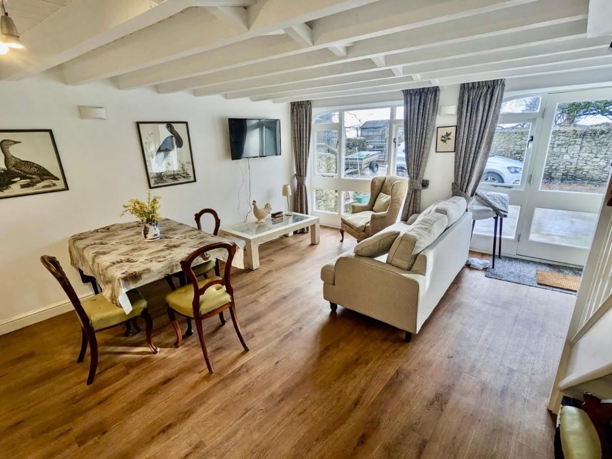2 Stable Cottage, Llanbethery Llancarfan エクステリア 写真